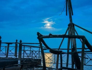 Συνεχίζει η τραγωδία: Άλλη μια σωρό ανέσυραν οι άντρες του Λιμενικού από το Κόκκινο Λιμανάκι